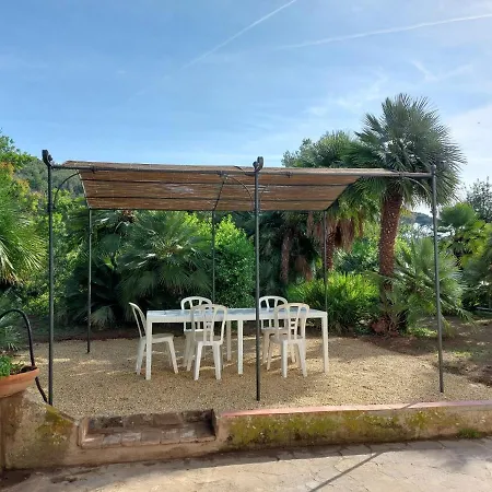 Sant'antonio Con Ampio Giardino A Due Passi Dal Mare *