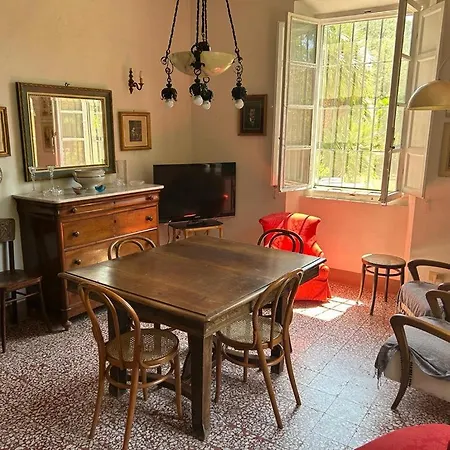 Sant'antonio Con Ampio Giardino A Due Passi Dal Mare Bagnaia (Livorno)