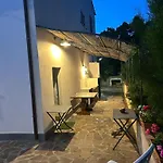 Villa Sant'antonio Con Ampio Giardino A Due Passi Dal Mare Bagnaia (Livorno)