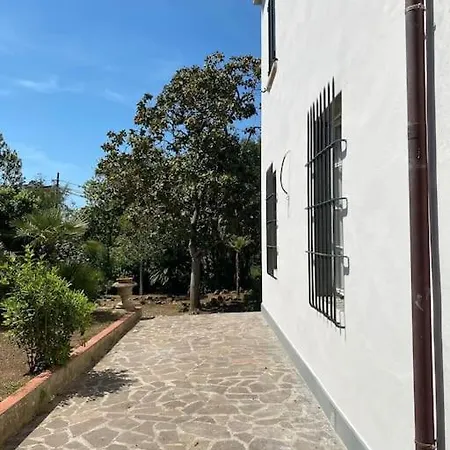 Sant'antonio Con Ampio Giardino A Due Passi Dal Mare Bagnaia (Livorno)