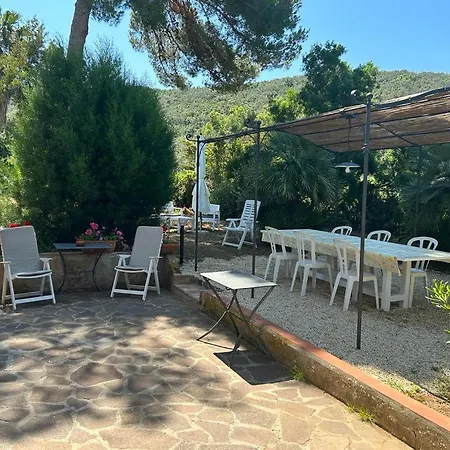 Villa Sant'antonio Con Ampio Giardino A Due Passi Dal Mare *