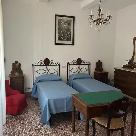 Con Ampio Giardino A Due Passi Dal Mare Vila *
