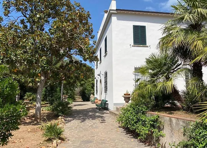 Sant'antonio Con Ampio Giardino A Due Passi Dal Mare Villa