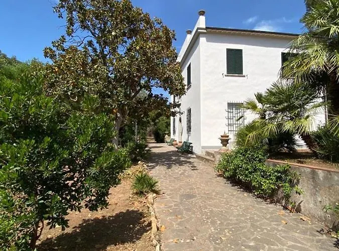 Sant'antonio Con Ampio Giardino A Due Passi Dal Mare Villa *